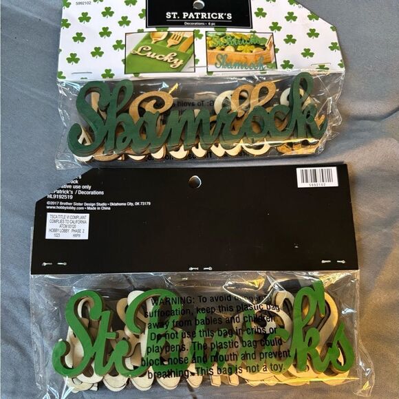 12 St Patrick’s Day Decorations Lucky & Shamrocks NWT - Picture 3 of 3